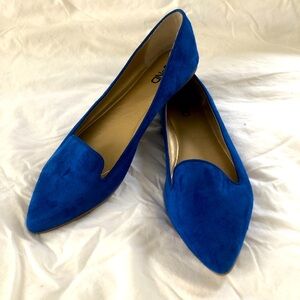 Abound faux suede flats. Size 8